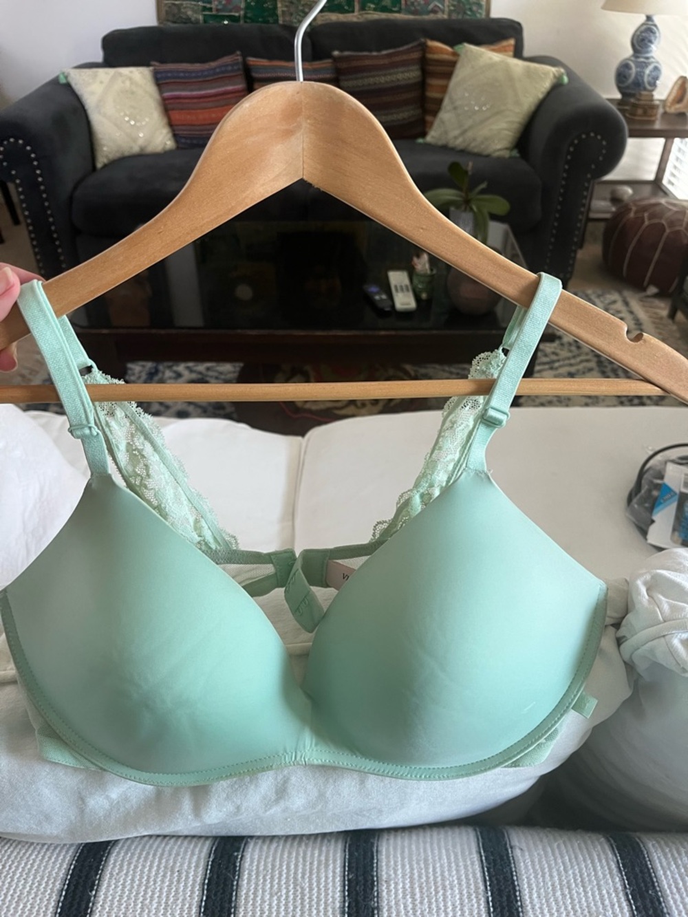 Victoria's Secret Mint Green Lace-Back Sz 38C